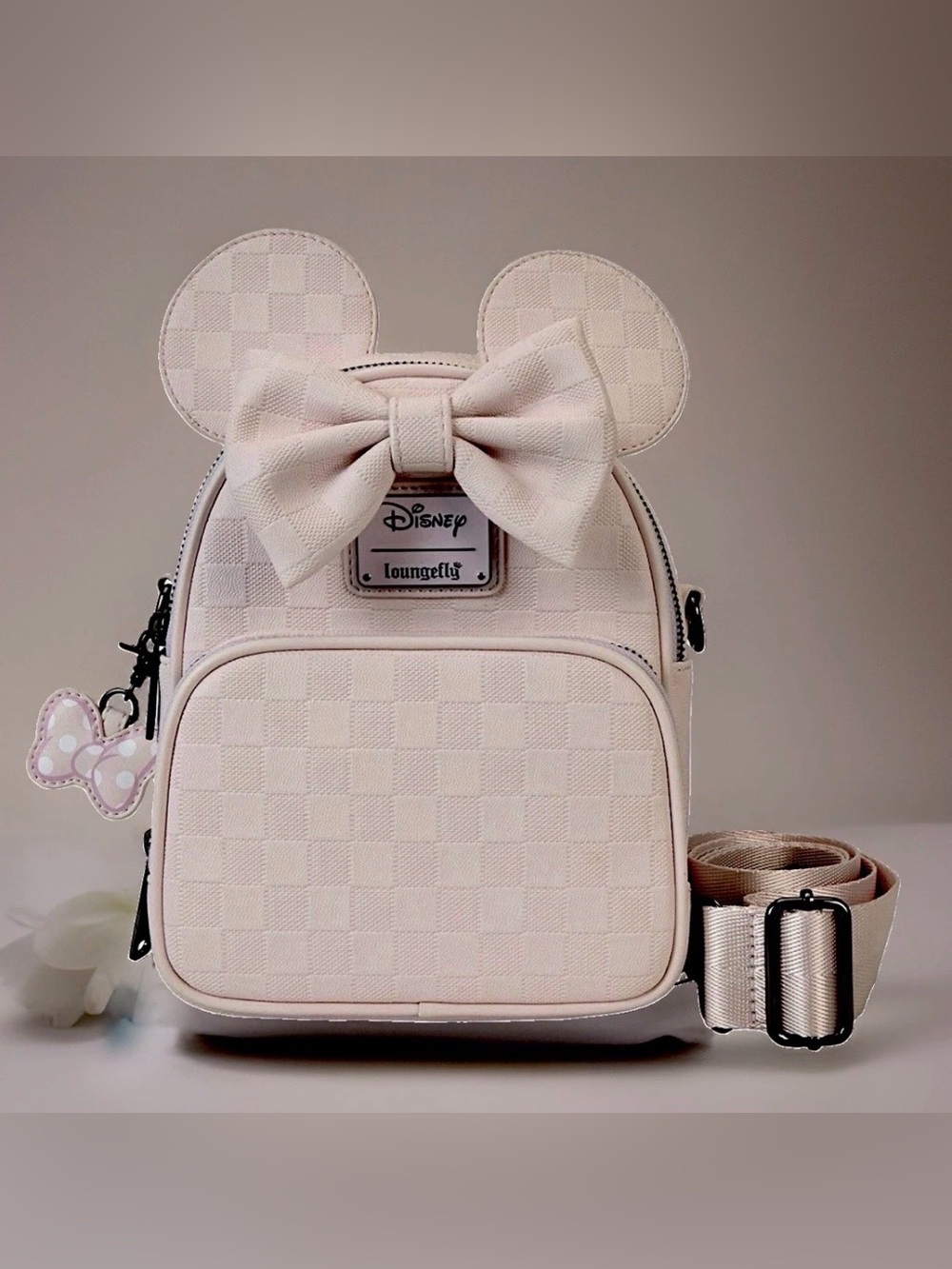 NEW Disney Loungefly Minnie Mouse White Checkered Convertible Backpack Crossbody